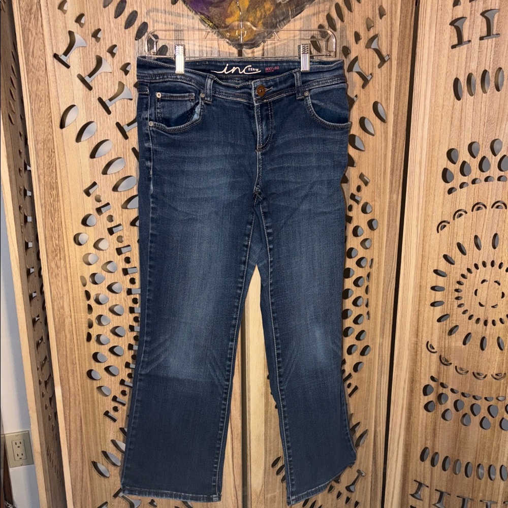 INC DENIM / BOOT LEG / CURVY FIT / SIZE 8P